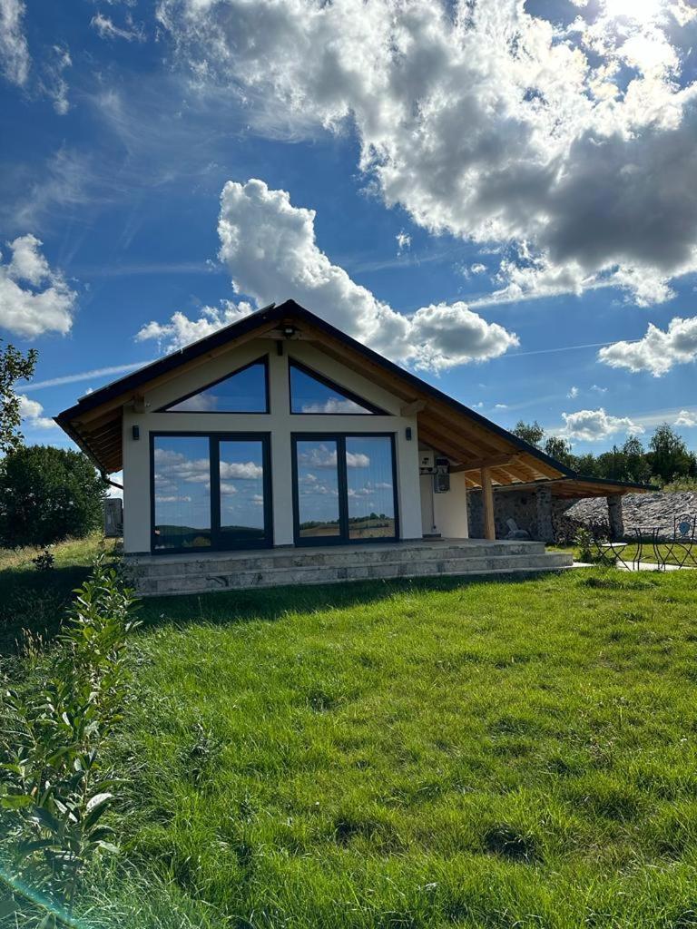 Casa Moderna In Sinteu - Intersectia Intre Modern Si Linistea Naturii Huta Voivozi Dış mekan fotoğraf