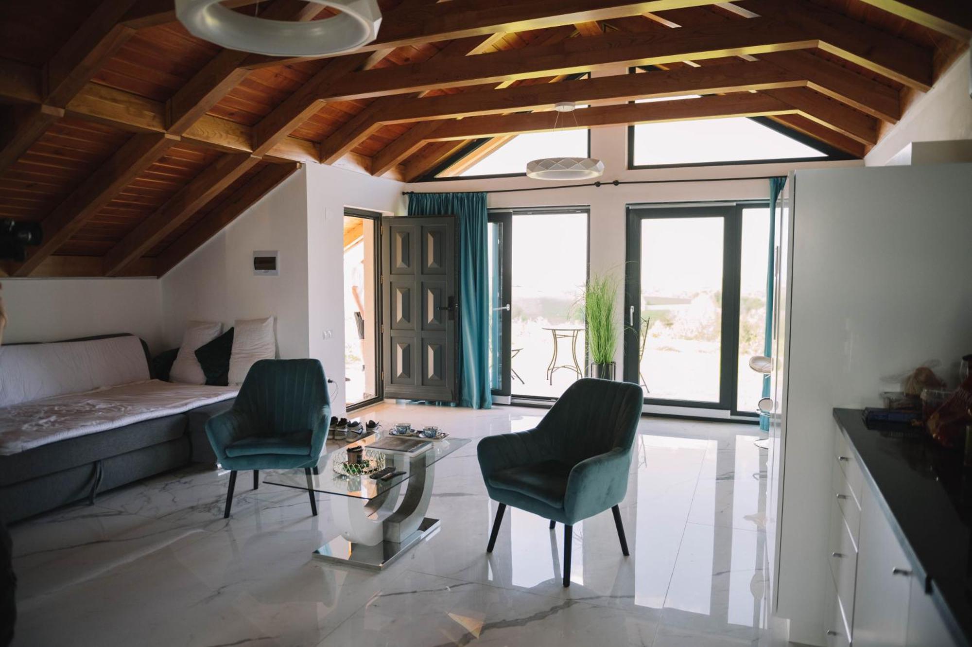 Casa Moderna In Sinteu - Intersectia Intre Modern Si Linistea Naturii Huta Voivozi Dış mekan fotoğraf