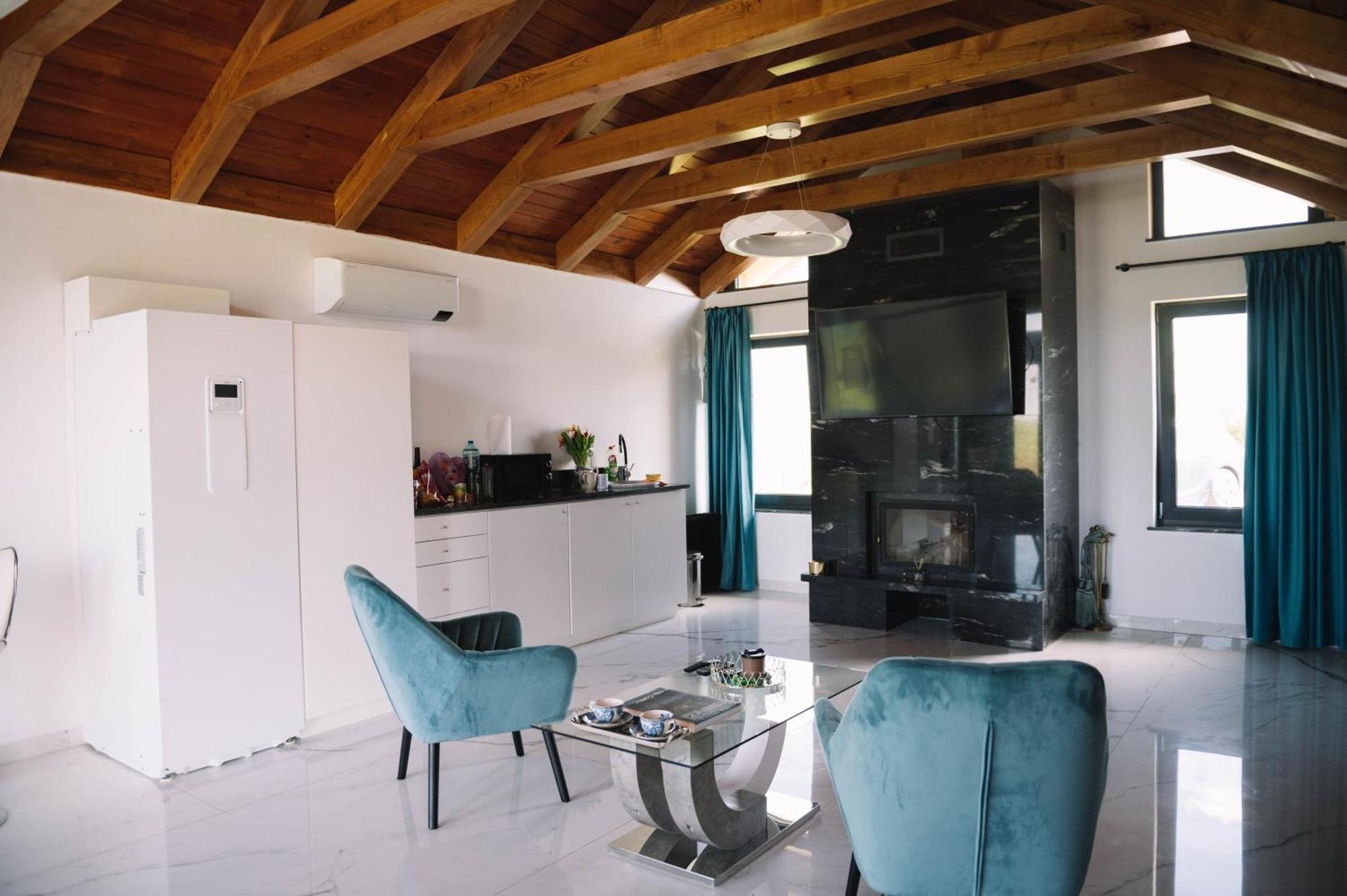 Casa Moderna In Sinteu - Intersectia Intre Modern Si Linistea Naturii Huta Voivozi Dış mekan fotoğraf